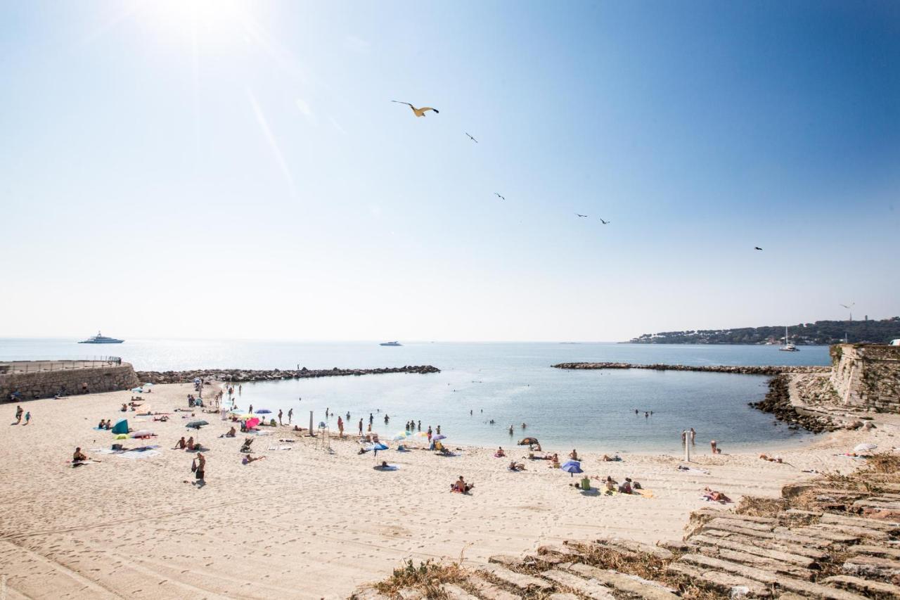 Au coeur du vieil Antibes et à 2 pas de la mer... Exterior foto